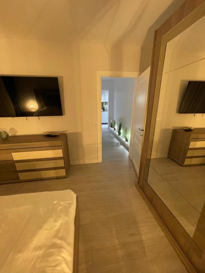 Oxana Apartments - 3 Camere - Timişoara Eksteriør bilde
